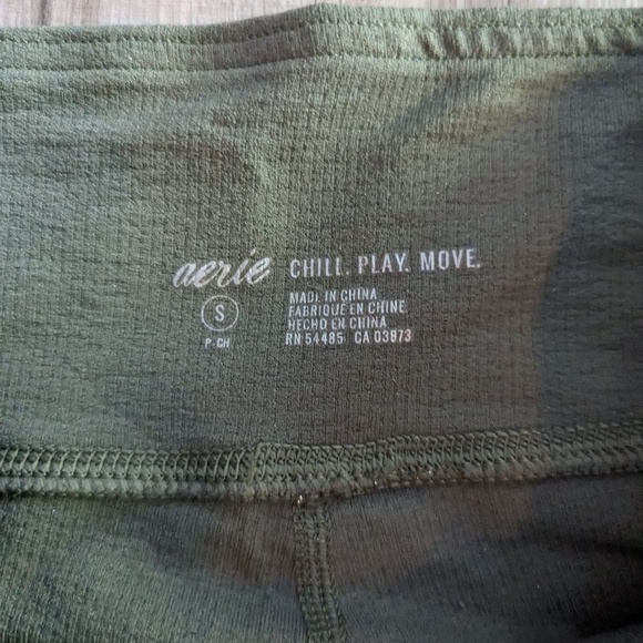 Aerie Chill Play Move Green Sparkle Leggings, Small - Picture 7 of 8